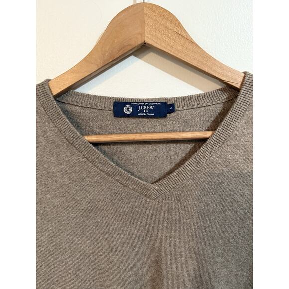 LL Bean Men's Tan Long Sleeve Pullover V Neck Sweater Cotton Cashmere Large - Picture 2 of 9